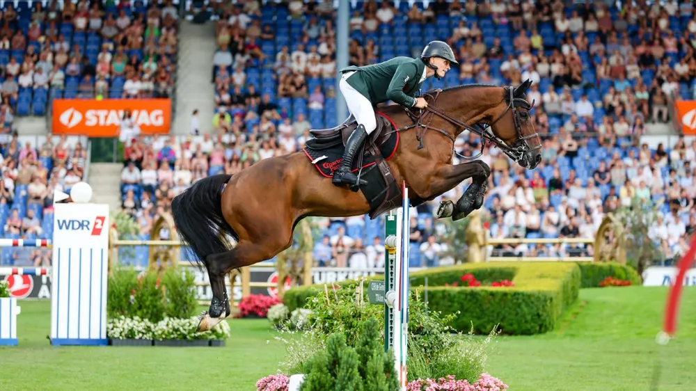 Accompagné de Lorenzo Es, Tom Schewe a terminé à une solide vingt-et-unième place lors du Grand Prix 5* Rolex d'Aix-La-Chapelle.