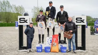 Stefan Heymans wint Grote Prijs in Dilbeek met Ballywards a Golden Boy