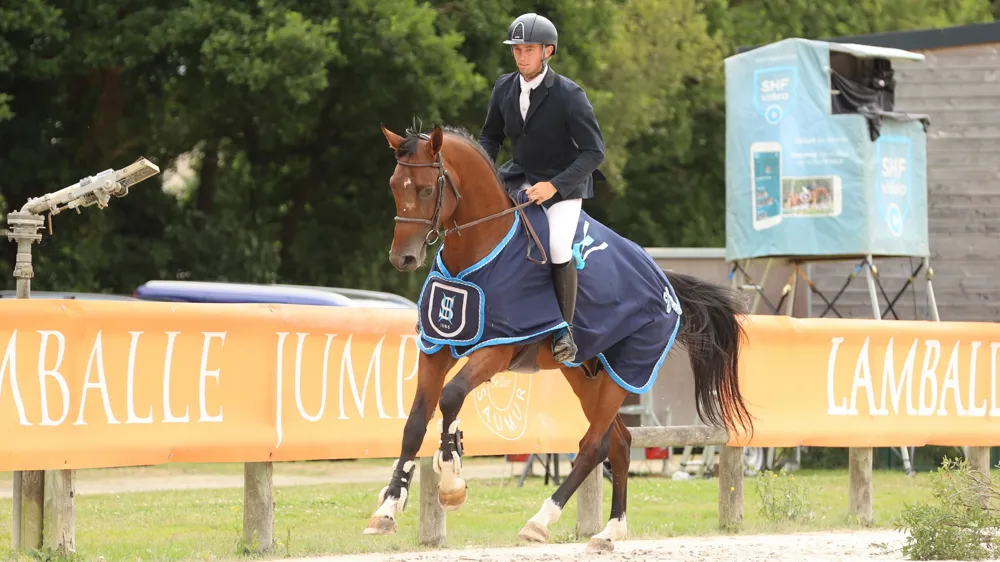 Vainqueur du CIR de Lamballe, Lamm de Kerangre caracole en tête du Top 100 SHF des quatre ans avant la finale de Fontainebleau.
