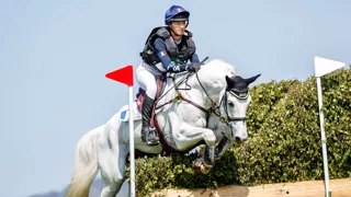 Héloïse Le Guern et Canakine du Sudre Z lors du cross du CCIO 4*-S de Chatsworth, étape de la Coupe des nations FEI de concours complet, en 2023.