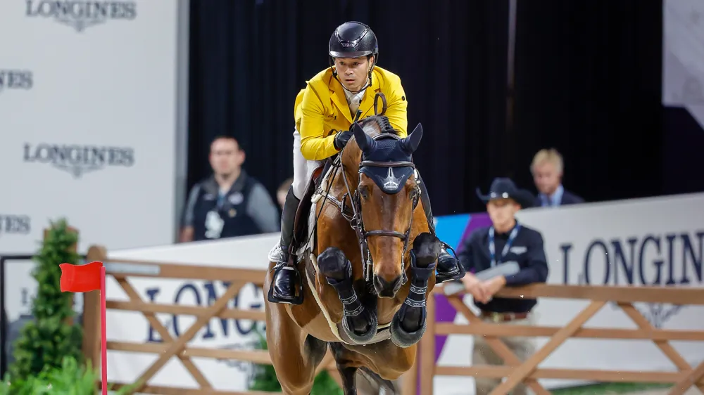 La finale de la Coupe du monde d’Eiken Sato et Chadellano PS*JRA s’est arrêtée prématurément.