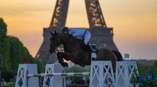 Ce soir, Max Kühner a triomphé dans le Grand Prix du Longines Global Champions Tour de Paris