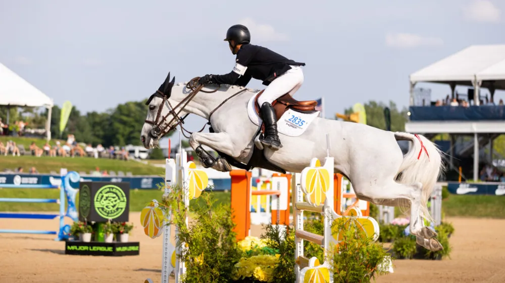 Dans la nuit de samedi à dimanche, Kent Farrington et Greya ont remporté le Grand Prix 5* de Williamsburg.