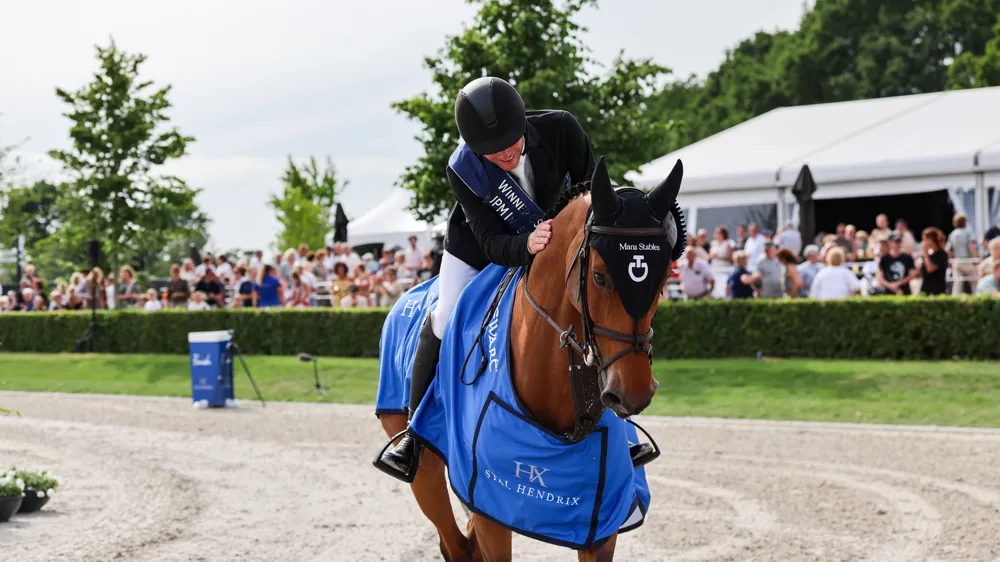 Le 31 mai dernier, le Néo-Zélandais Luke Dee et son Gangster WW ont remporté leur premier Grand Prix en Europe, lors du CSI 3* de Kessel.