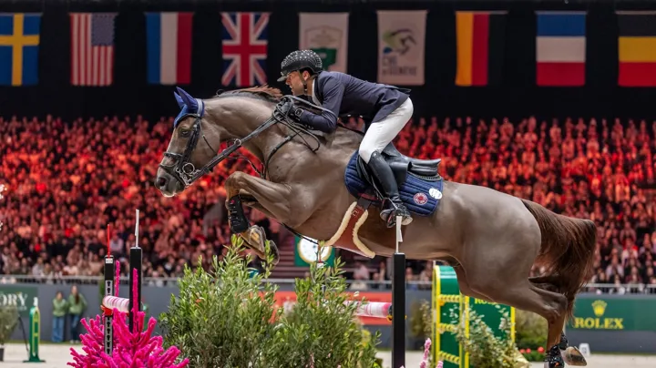 Simon Delestre et Golden Boy DK ont terminé neuvièmes du Grand Prix CSI5* du CHI de Genève 2025.