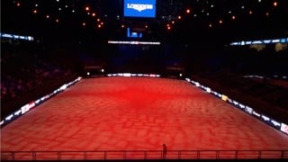 La visite des coulisses de l'AccorHotels Arena de Paris, hôte des finales de Coupe du monde Longines de saut d'obstacles et de dressage.