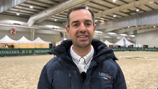 Vainqueur du Grand Prix CSI 4* de la région Normandie en conclusion d’Équi Seine, dimanche après-midi à Rouen, Mathieu Billot ne tarit pas d’éloges à l’égard de Cosacara, partenaire de cette victoire de référence. À la tête d’un piquet comprenant notamment quatre prometteurs chevaux de huit ans, le Deauvillais peut nourrir de légitimes ambitions en vue de la saison 2026. L’olympien aimerait bien retrouver l’équipe de France et les CSI 5*.