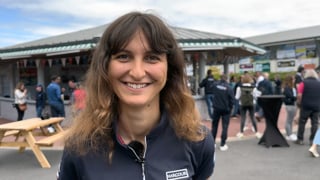 Le concours de dressage des Jeux paralympiques de Paris 2024 débute mardi au stade équestre éphémère de Versailles. À l’occasion d’un rassemblement fédéral, GRANDPRIX a questionné deux cavaliers sélectionnés en équipe de France. Chiara Zenati, qui s’apprête à vivre sa première expérience paralympique, aura des chances de médailles avec Swing Royal*IFCE, un cheval avec lequel elle nourrit une relation fusionnelle.