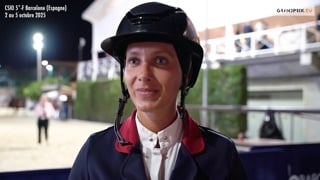 En selle sur le tout bon Crooner Tame, Mégane Moissonnier s’est adjugé hier la quatrième place du Grand Prix CSIO 5* de Barcelone, où se tiendra dimanche la finale de la Ligue des nations Longines. La cavalière a livré ses impressions à l’issue de son double sans-faute 

Cette Sortie de piste est présentée par CWD, le sellier haut de gamme dédié à la performance sportive des cavaliers.