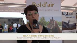 Rencontre avec Blandine Troussière, chef de projet de l'entreprise Bol d'air, à l'occasion du Jumping international de Bourg-en-Bresse.